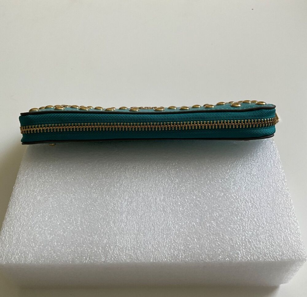 Coach Studded Accordion Zip Wallet Cadet Blue Crossgrain Leather Gold Hardware - Picture 4 of 12